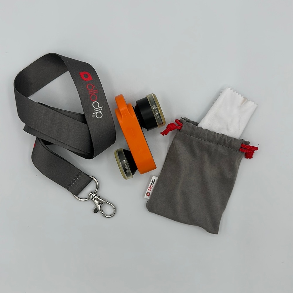 olloclip 4-IN-1 Lens for iPhone 6/6s (Wide-Angle, Fisheye and Macro Lens)